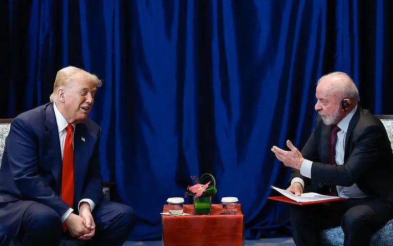 Governo Brasileiro comemora fim da tarifa de 40% e defende avanço das negociações com os EUA