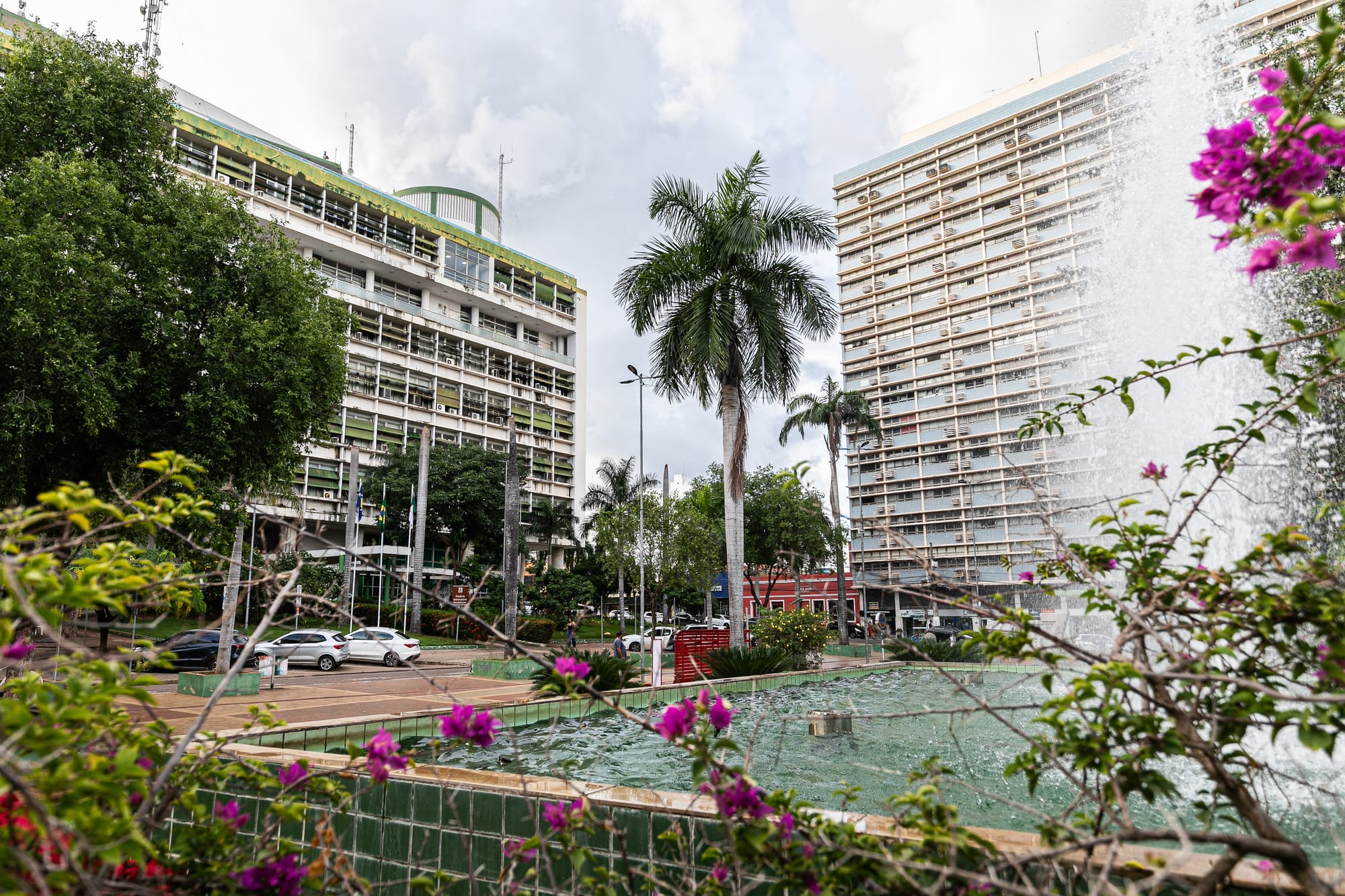 Prefeito institui autonomia financeira e de nomeações para vice-prefeita