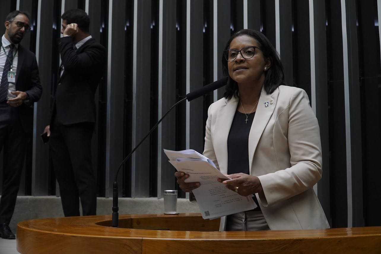 'Deepfakes e Deep Nudes podem ser usadas para desqualificar candidatas nestas eleições', diz Gisela