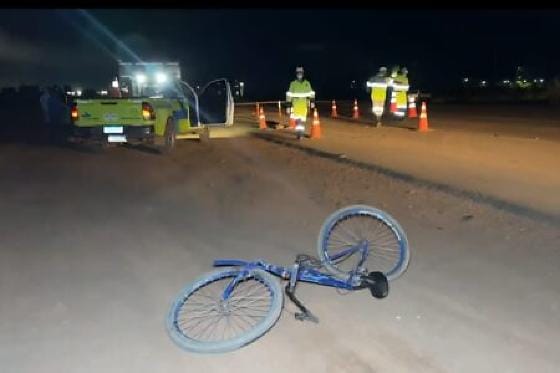 Idoso morre atropelado por carro em trecho escuro da rodovia, em Sinop