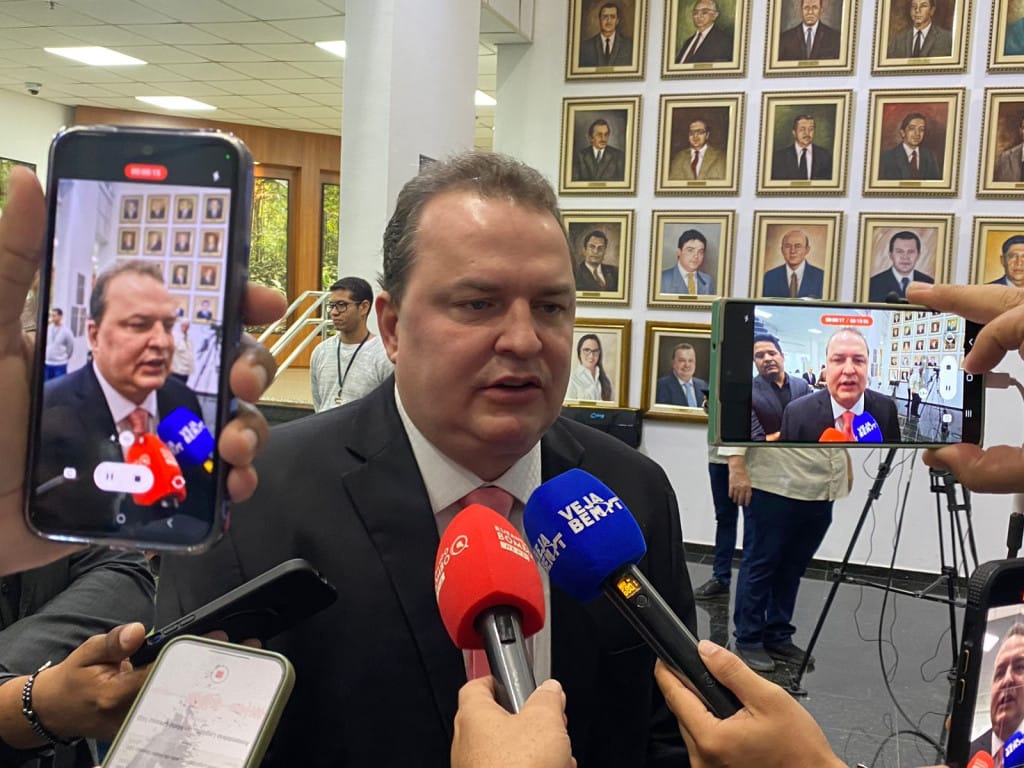 Max completa um ano na presidência da ALMT com reajuste histórico e avanços na gestão interna