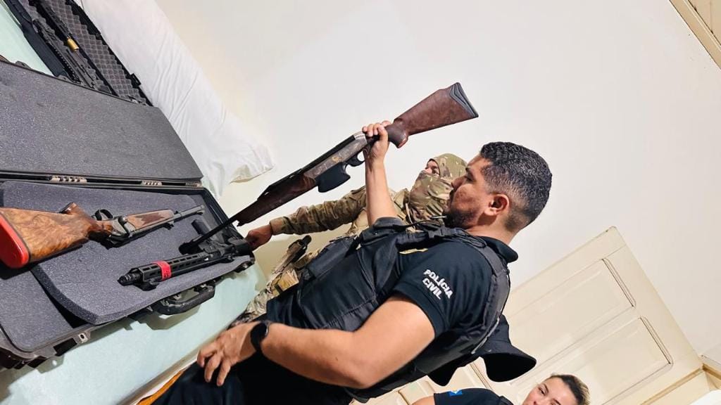 “As medidas protetivas são fundamentais”, diz delegada após apreensão de 50 armas