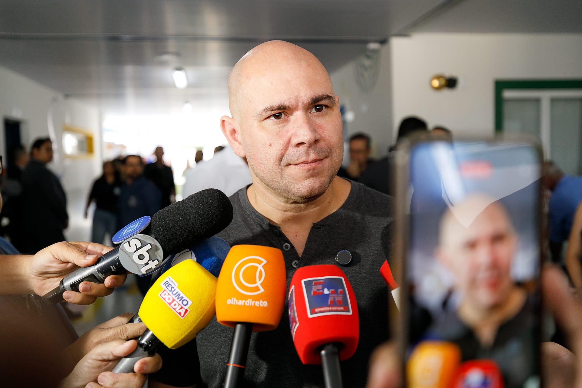 “Se fizerem em 25 de agosto, pode ser judicializado”, afirma Prefeito sobre eleição da Mesa da Câmara de Cuiabá MT; VEJA O VÍDEO
