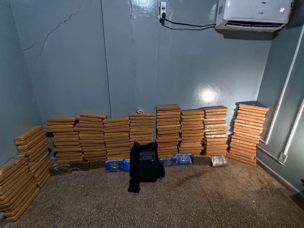 Polícia Civil apreende quase 200 tabletes de maconha e desmonta esquema de distribuição em Rondonópolis