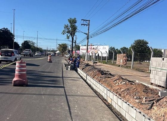 Recuperação do asfalto da Avenida do CPA entra na fase final; obras seguem no Complexo Leblon