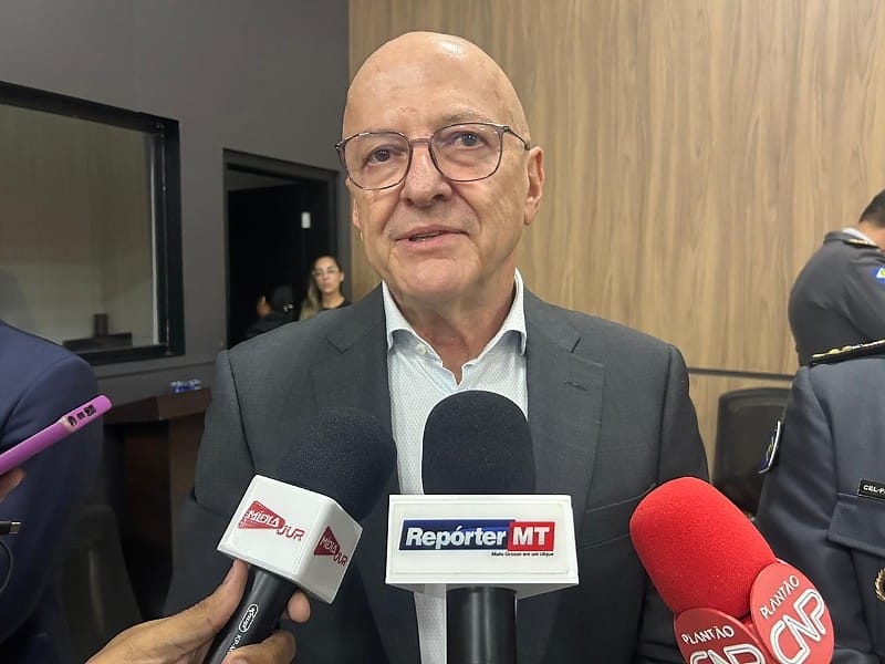 "Meninas precisam conquistar a liberdade por meio do trabalho", diz Governador ao anunciar nova estratégia contra feminicídios