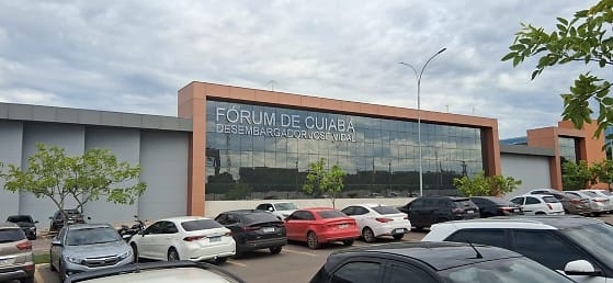 Justiça condena quatro pessoas por esquema que cobrava taxa de comerciantes de água em VG