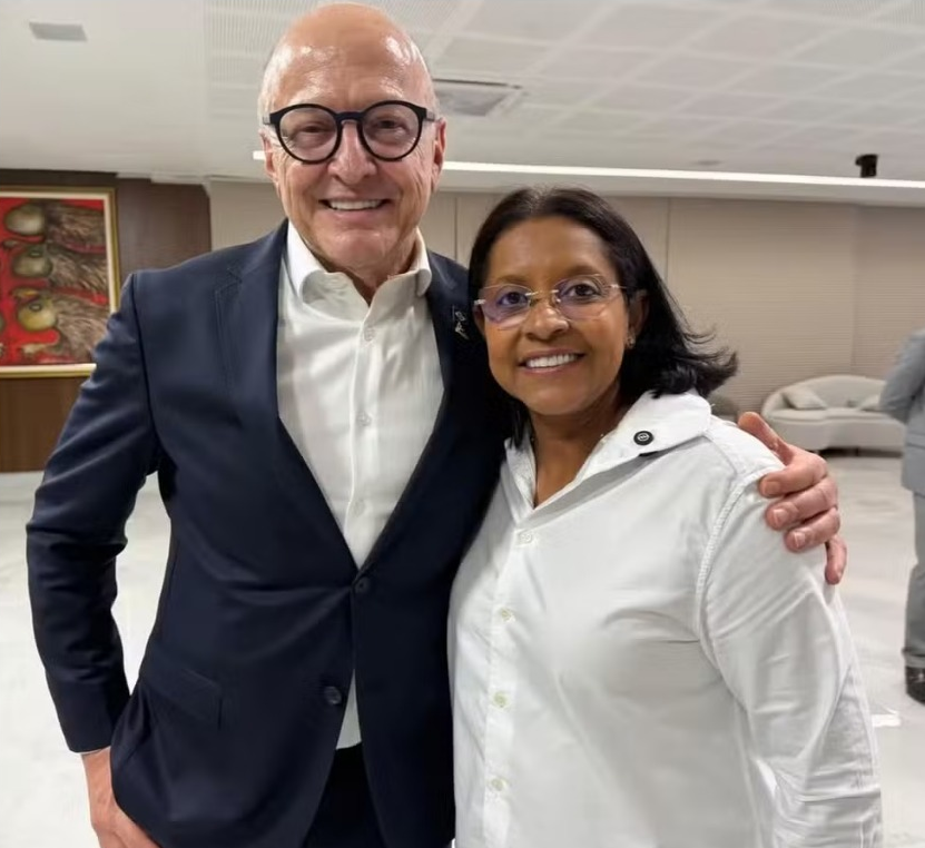 “Aceitei o convite”, diz Gisela Simona ao ser anunciada como vice de Pivetta