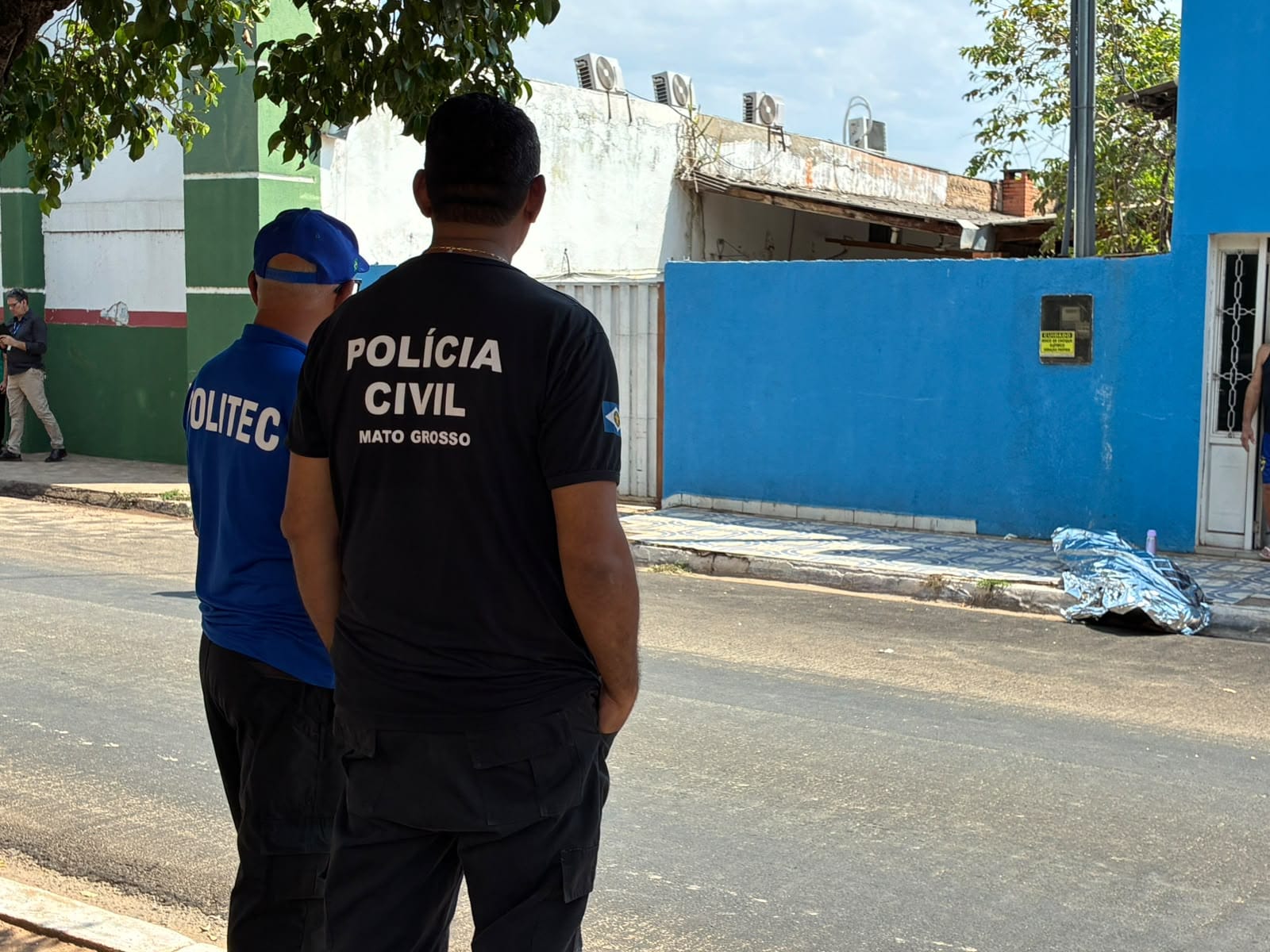 Homem é morto a tiros na porta de Câmara antes de ser julgado por homicídio em MT