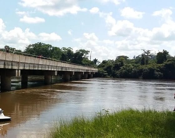 Adolescente morre ao tentar salvar menina de 11 anos no Rio Arinos