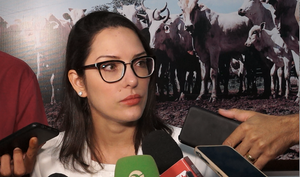 Janaina Riva desafia boatos e reafirma candidatura ao Senado pelo MDB: “Não vou recuar”