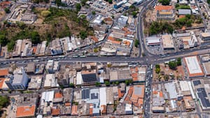Avenida da Prainha tem trecho interditado por 30 dias para obras de drenagem