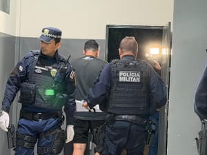 “Queria trocar tiros”, policial penal embriagado é preso após ameaçar frentista em VG