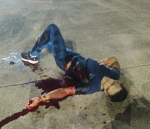 Suspeito atira contra a Polícia após roubo em Cuiabá e acaba baleado; VEJA O VÍDEO