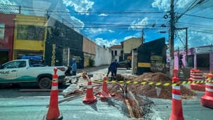 Trecho da Av. Prainha é interditado nesta terça (3) para obras de drenagem e recapeamento