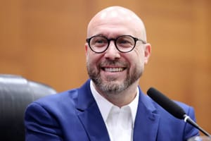 Beto Dois a Um lança campanha para transformar ideias da população em projetos de lei