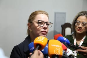 “Reconhecemos quem constrói Cuiabá”, diz Presidente da Câmara ao conceder título a vereadoras
