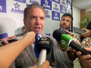 “Tem livro de matéria que nem existe”, diz Presidente do TCE ao recolher materiais de R$ 70 milhões em Cuiabá