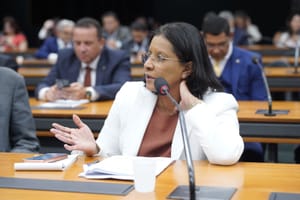 Enquanto Neymar oferece bets à seguidores, Gisela diz que elas estão destruindo familias