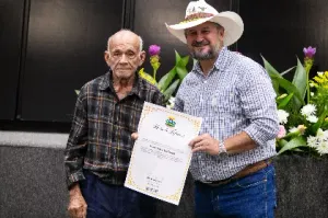 "É um reconhecimento justo a quem ajuda a construir Mato Grosso", diz Deputado durante entrega de homenagens na ALMT