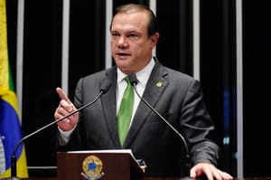 Wellington Fagundes é multado por vídeo em que apoiador o apresenta como governador de MT