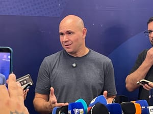 "Não há urgência", afirma desembargadora ao negar pedido de Abilio contra regra da Câmara