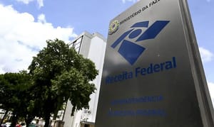 Receita abre consulta a lote especial de restituição para quem não declarou IR