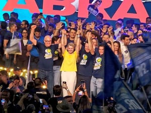 "Já arrumamos a casa agora é acelerar" diz Governador ao lançar candidatura ao Governo de MT; VEJA ÍDEO