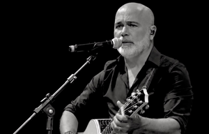 Cantor Rick, da dupla com Renner, morre aos 59 anos em queda de helicóptero em SC
