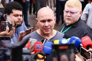 Abilio afirma: “Nós vamos retirar três radares aqui do centro e levar para o Contorno Leste”